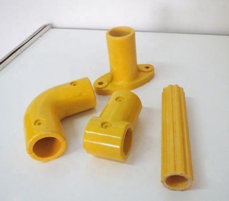 Geel GRP handrail fittings Elbow Tee Cross Angle Tube Connector voor handrail systeem