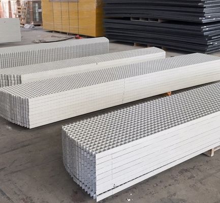 Corrosiebestendige gegoten roosters van FRP voor industriële en commerciële toepassingen