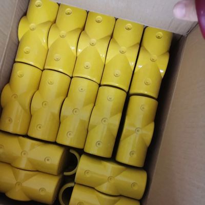UV-beschermde glasvezel T Cross Tee connector voor 36 mm en 50 mm FRP hekleidingen