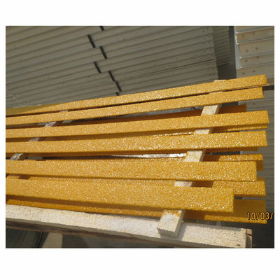 Hoogere sterkte, lichtgewicht, niet-glijdende FRP-pultrusiestrips, breedte 50 mm voor werkplaatsen