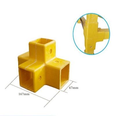 Gele 50 mm FRP 3 Way 4 Way Fittings/Connector voor vierkant rond glasvezel hek/handrail accessoires