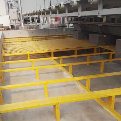 Techniek Pultrusion FRP balken voor vee vloerondersteuning verwerkt door snijdienst