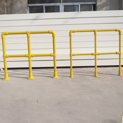 Traditionele ontwerp glasvezel hek post Makkelijk te installeren aangepaste lengte voor de veiligheid