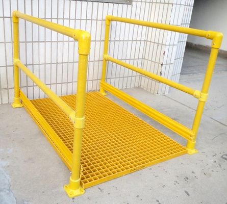 Industriële buitentrappen Veiligheidshandgrepen Geïsoleerde glasvezel anti-veroudering FRP-handgrepen