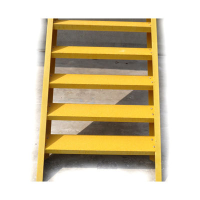 Verbeterde veiligheidssterkte Anti-slip FRP profiel ladder met duurzame rooster trappen loopvlak