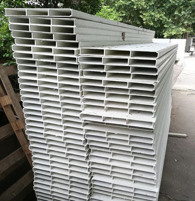 Hoge sterkte glasvezel dekplank met houtkorrel afwerking 80% open gebied