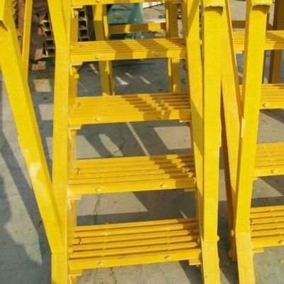 Anti-slip FRP pultrudeerde glasvezel kunststof trappengratten voor zware trappen