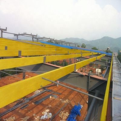 Glanzige 6m Span GRP FRP Plastic Purlin voor dakpaneel ondersteuningsraam Hoog laadvermogen