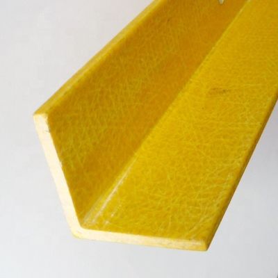 Glanz oppervlak Pultrured hoek van glasvezel voor structurele verbinding in de industrie