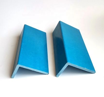 Glanz oppervlak Pultrured hoek van glasvezel voor structurele verbinding in de industrie