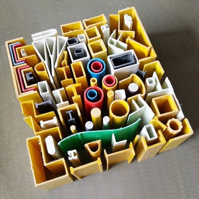 FRP-profielen met een hogere sterkte en een lager gewicht voor aangepaste kleuren in pultrusietechnologie