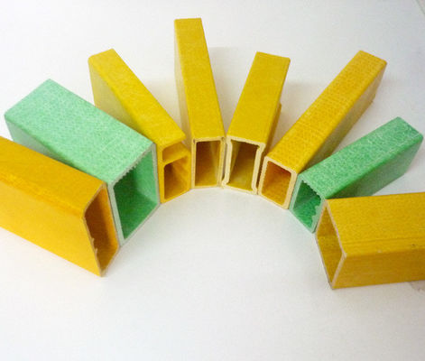 Hoge sterkte FRP Pultruded Composite Plastic Rectangular Tube Groottelijst voor structuren