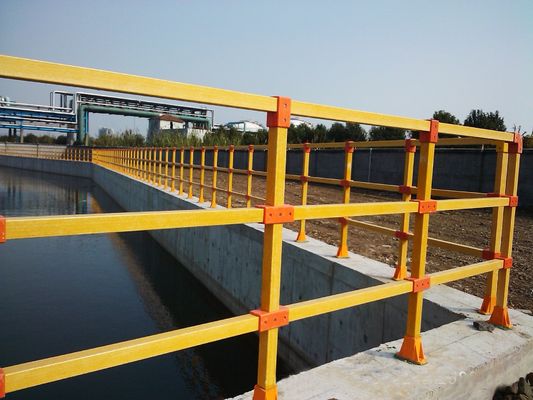 FRP-steunposten/heiningspalen De perfecte aanvulling op het steunstelsel van uw haven