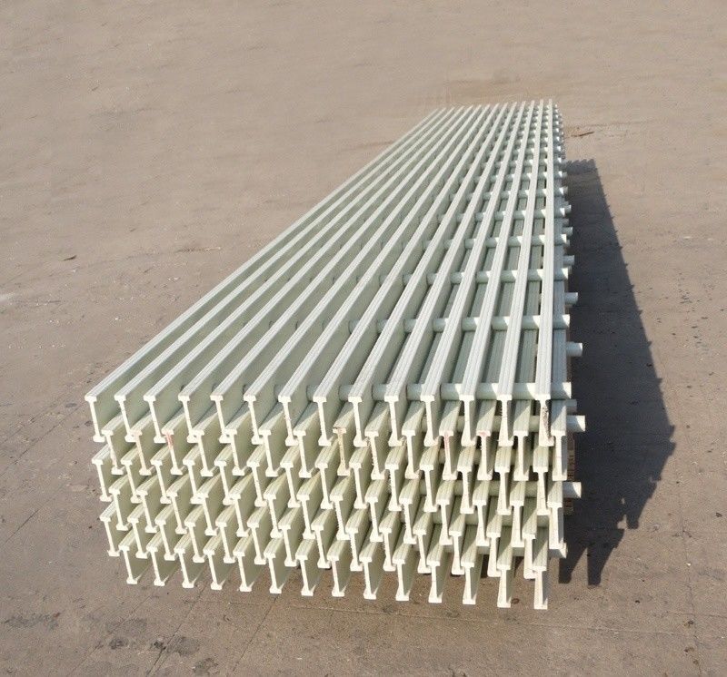 Lange levensduur Pultruded FRP Dock Grating Walkway met 40% open gebied en snijwerk