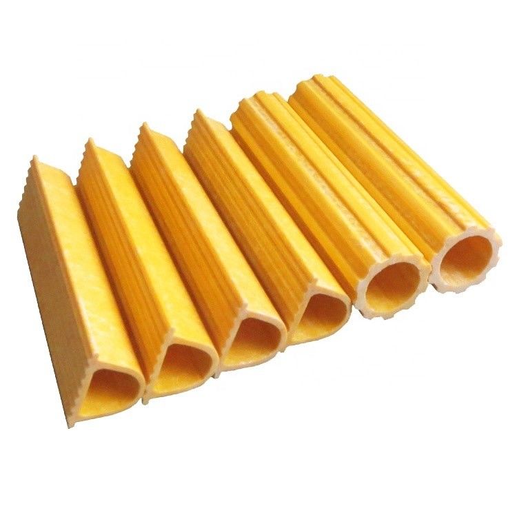 Op maat gemaakte kleuren High Load Capacity Gear en D-type FRP Pultruded Tube Ideaal voor FRP Stap Ladder Stages